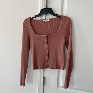 Madewell Top- Size Large but fits like a medium
